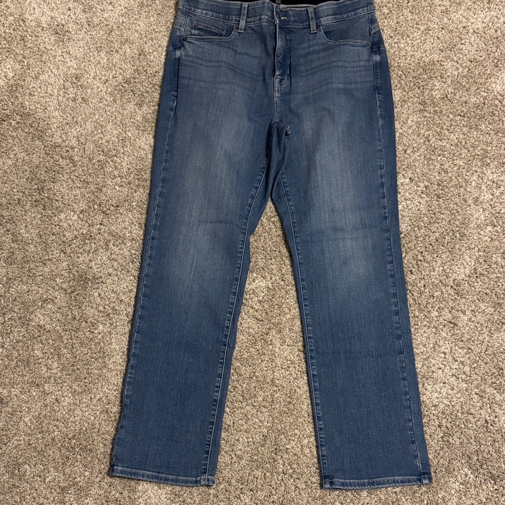 Torrid 14R NWOT Straight Leg Jeans